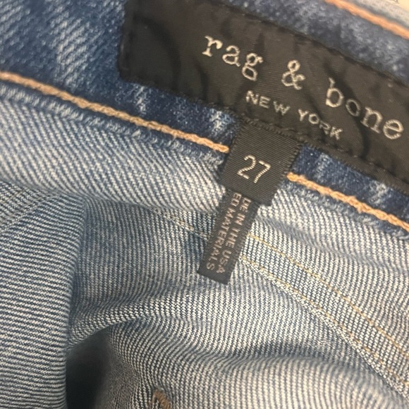 Rag & Bone Farrah Ankle Cigarette Straight
Jeans Size 27 $248 - Picture 7 of 7